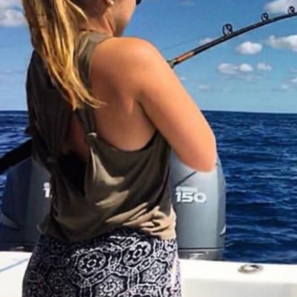 SOLD Green boho elephant tank - Picture 4 of 4